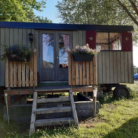 Appartamento Pipowagen 'Klein Hoonhorst' Putten Esterno foto