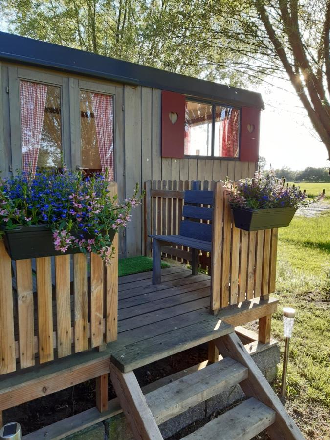 Appartamento Pipowagen 'Klein Hoonhorst' Putten Esterno foto
